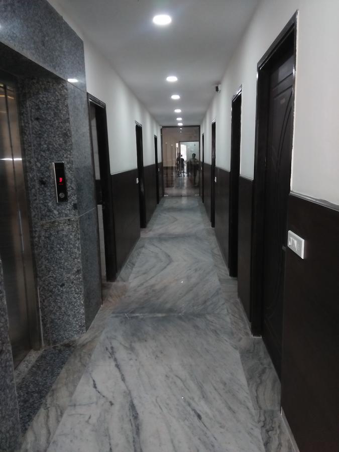 Hotel Sar Kamla Dham Skd Vrindavan Fully Vaccinated Staff Eksteriør bilde